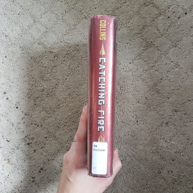 Catching Fire (The Hunger Games book 2)