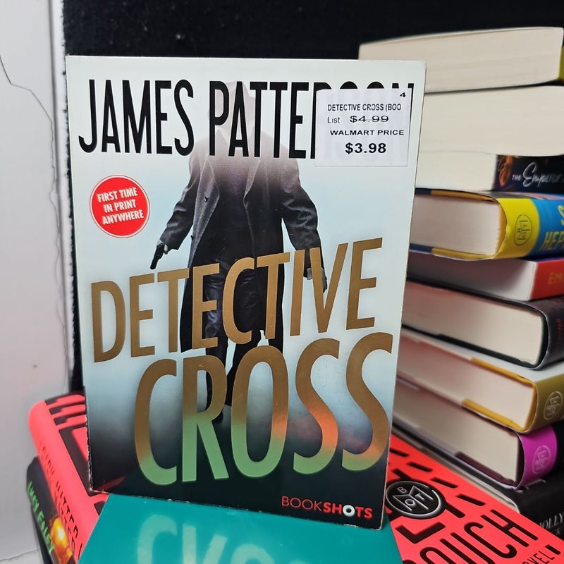 Detective Cross