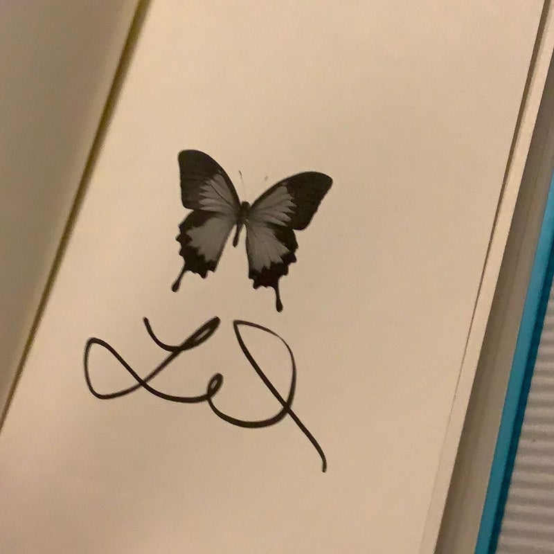Replica - Signed