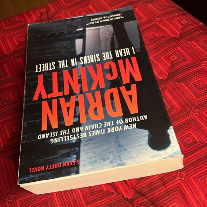 I Hear the Sirens in the Street