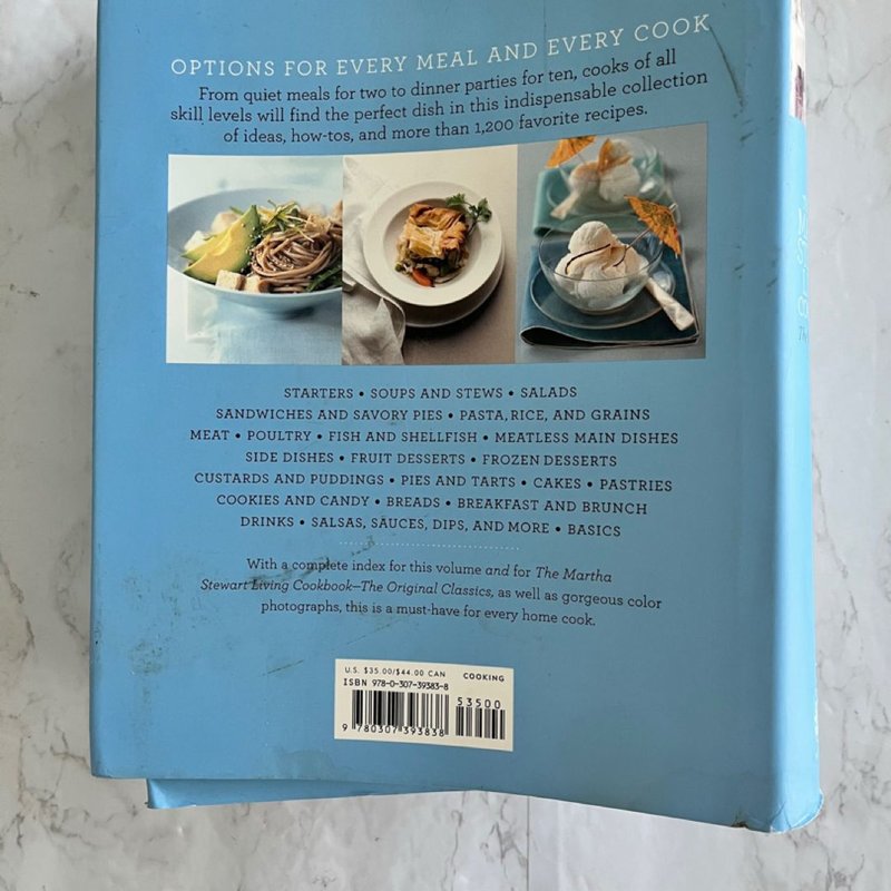 The Martha Stewart Living Cookbook