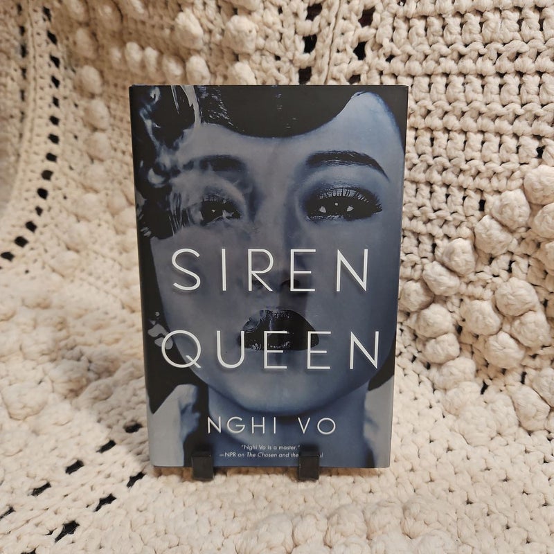 Siren Queen