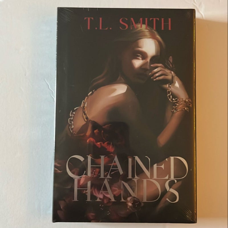 Chained Hands/ locked hearts set