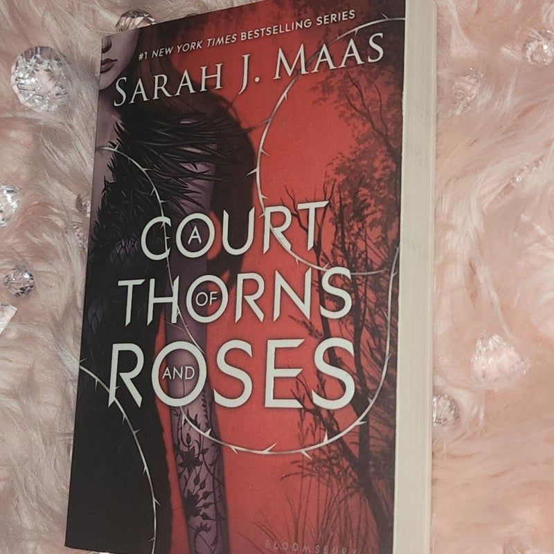 A Court of Thorns and Roses