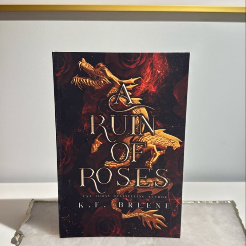 A ruin of roses | Exclusive edition