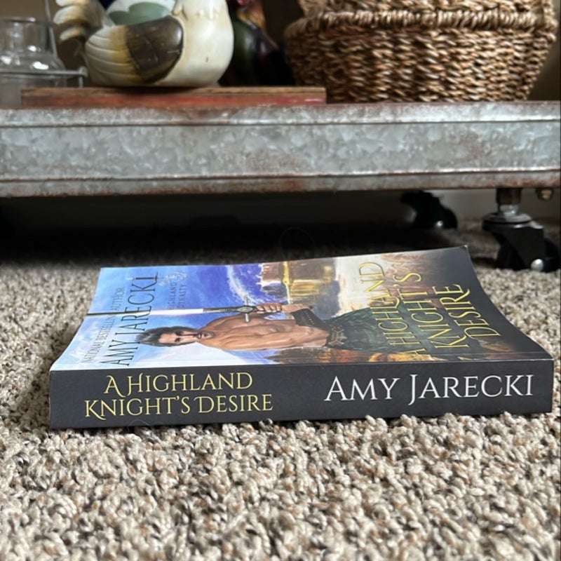 A Highland Knight's Desire (tradebook)