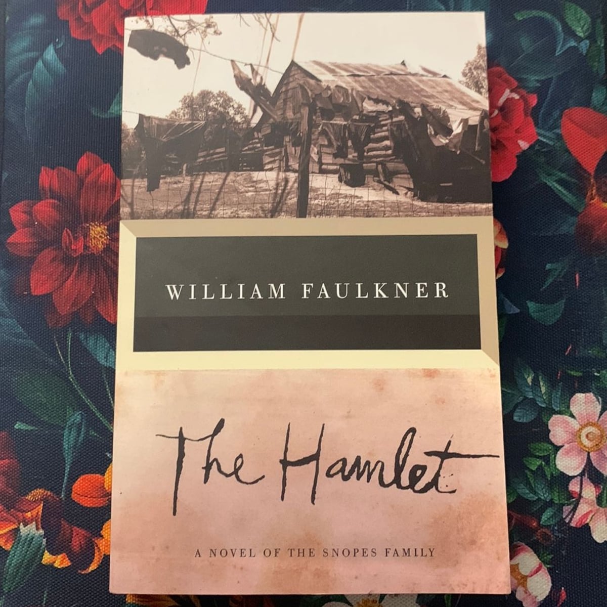 The Hamlet by William Faulkner; William Faulkner, Paperback | Pangobooks
