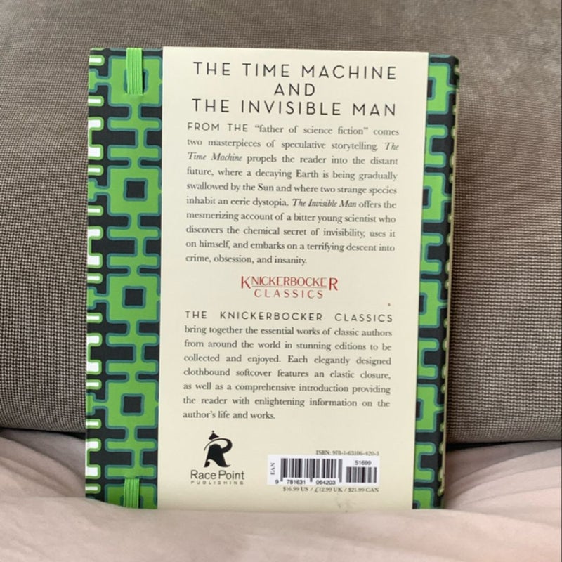 The Time Machine and the Invisible Man (Knickerbocker Classics)