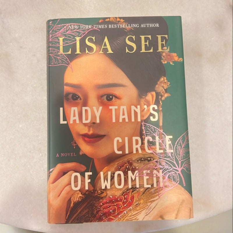 Lady Tan’s Circle of Women 