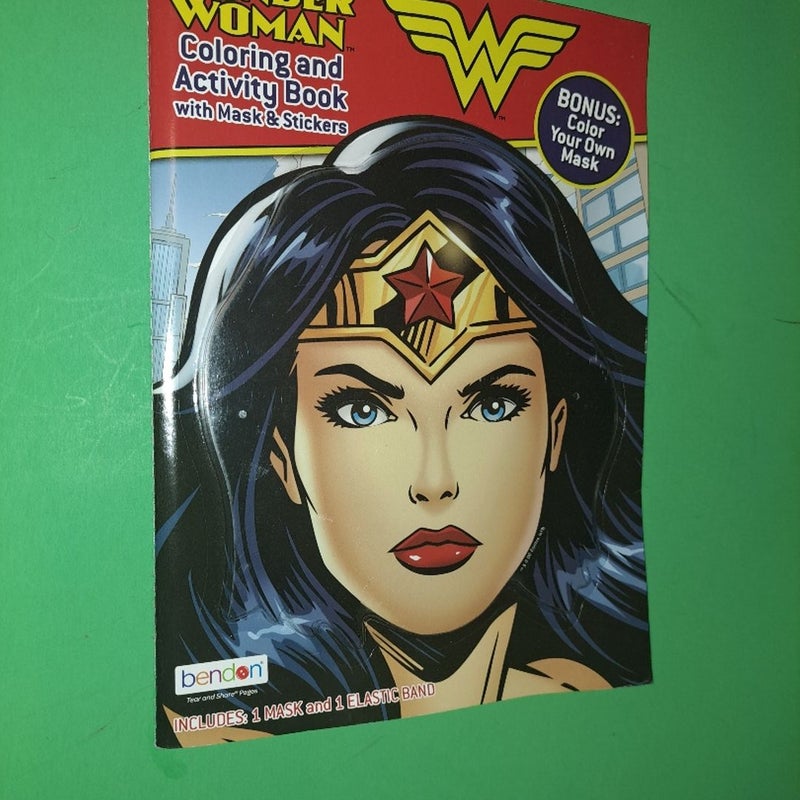 Wonder Woman Coloring Book w/ Mask