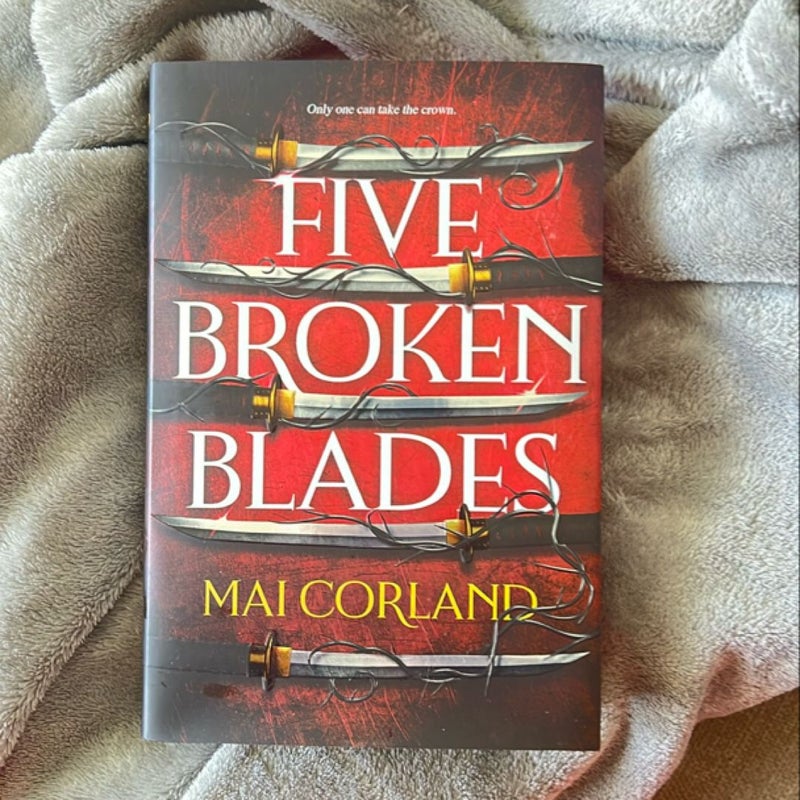 Five Broken Blades (Deluxe Limited Edition)