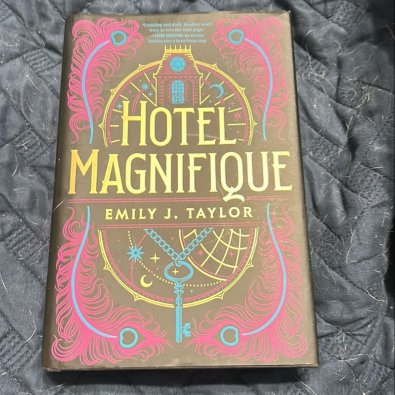 Hotel Magnifique