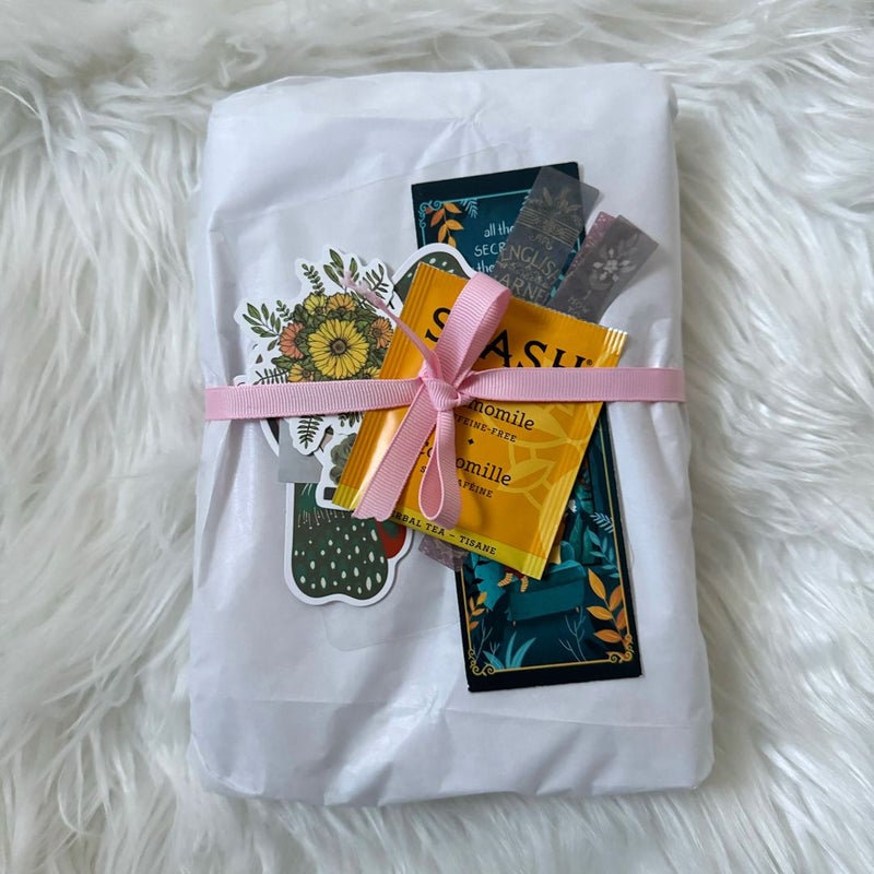 Blind date with a book +Goodies