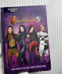 Descendants 3 (Disney) (Carin Davis) -paperback novelization