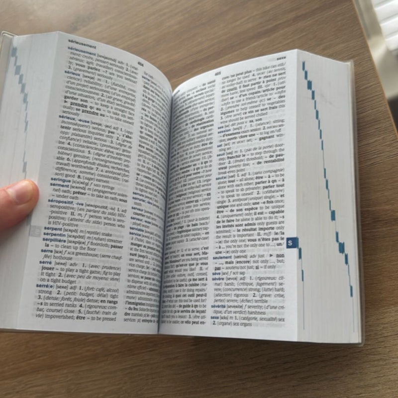 Barron's French-English Pocket Bilingual Dictionary