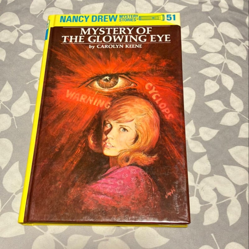 Nancy Drew 51: Mystery of the Glowing Eye