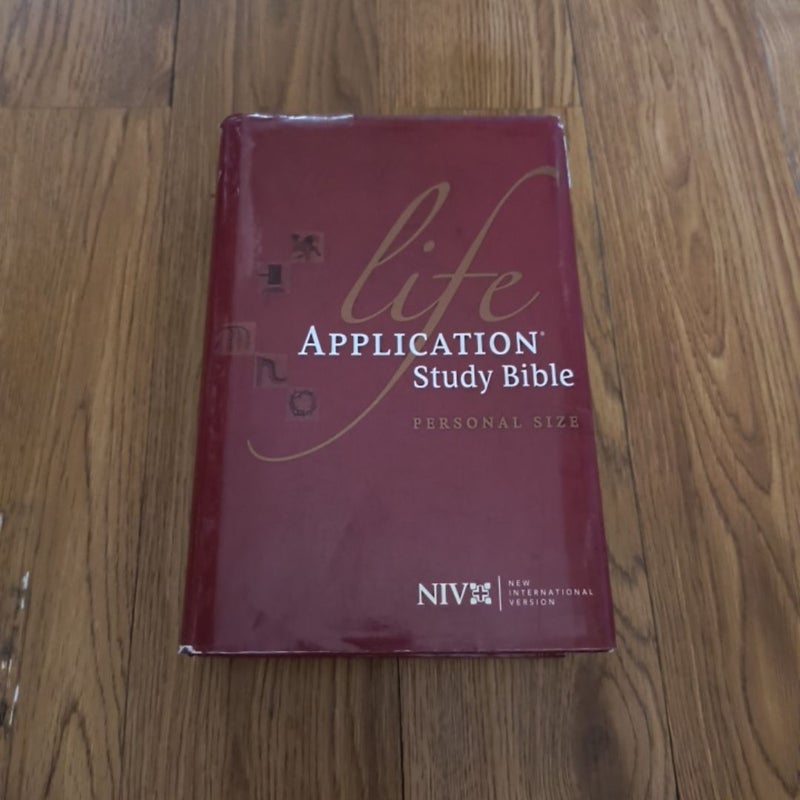 NIV Life Application Study Thumb Indexed Bible Red Letter Edition [Third Edition, Brown, Large Print]