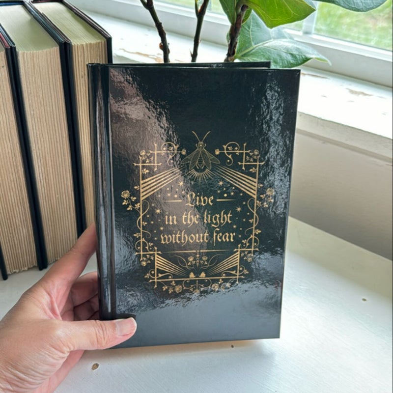 This Woven Kingdom (LitJoy Exclusive Edition)