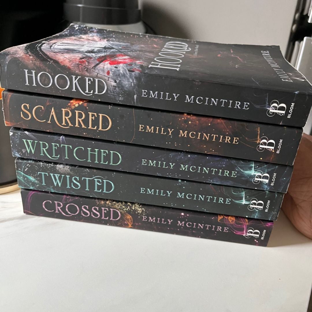 Never After Series by Emily Mcintire, Paperback Pangobooks
