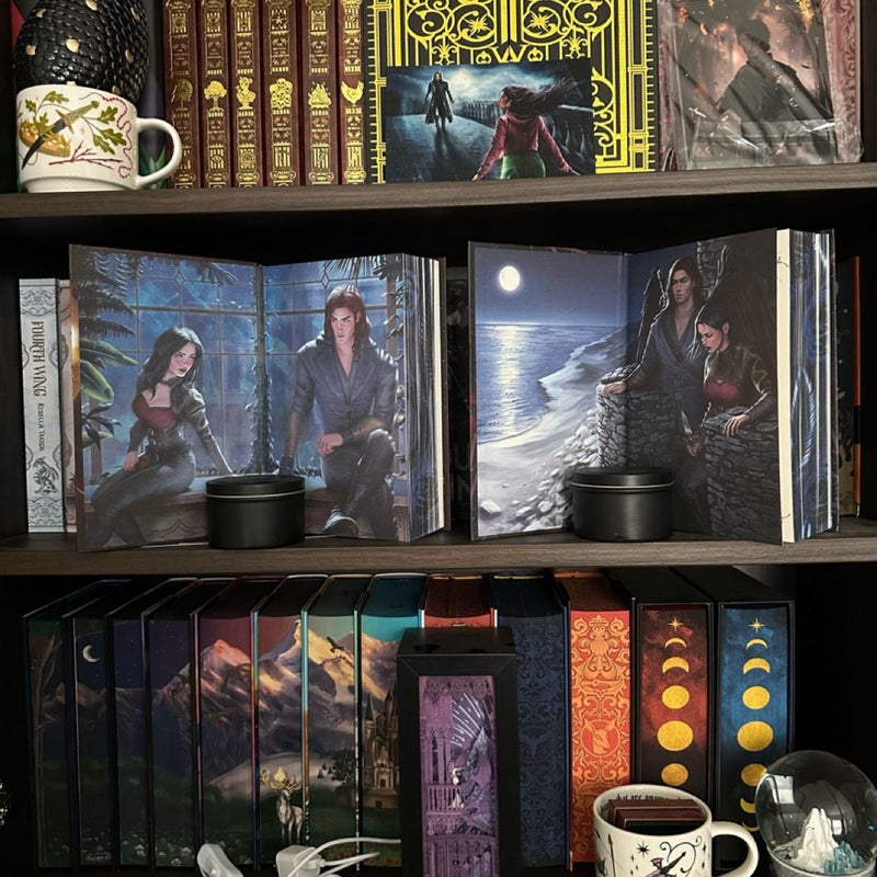 Fairyloot The Crowns of Nyaxia Signed
