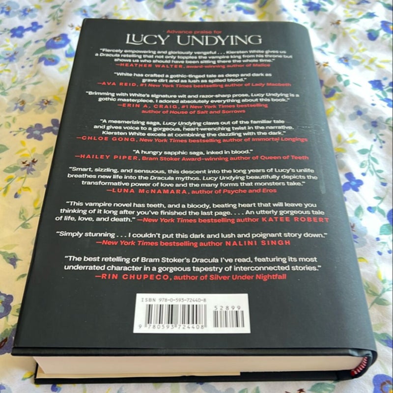 Lucy Undying: a Dracula Novel