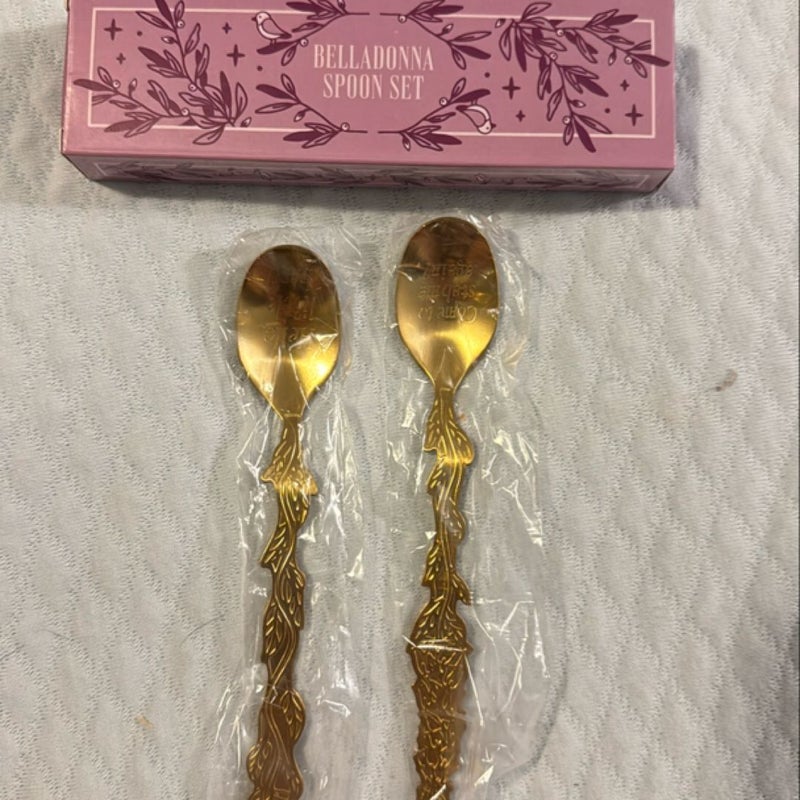 Belladonna Spoon Set