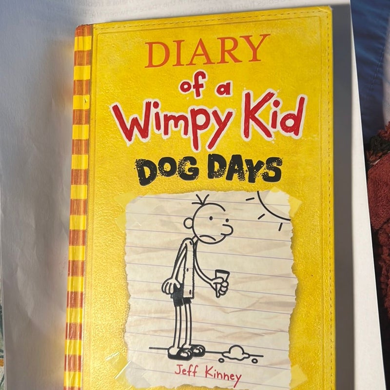 Diary of a Wimpy Kid # 4 - Dog Days