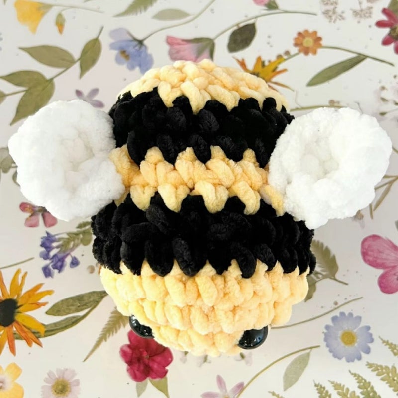 Crochet Bumblebee 