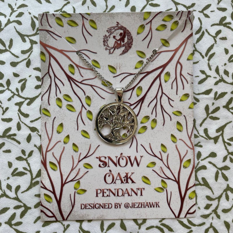 Snow Oak Pendant 