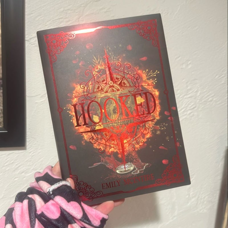 *Fabled Hooked SE [signed]