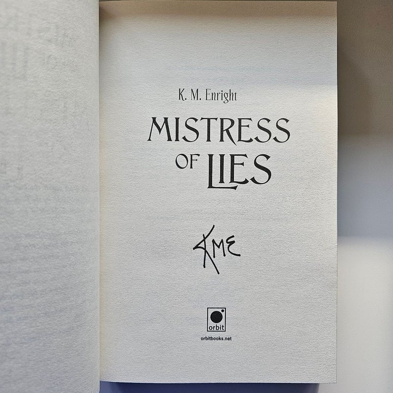 NEW Illumicrate Mistress of Lies Signed special edition