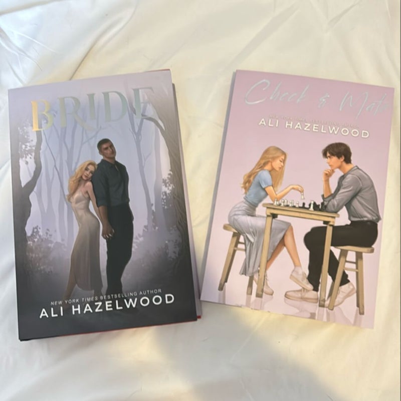 Ali Hazelwood Bundle (Eternal Ember SE)