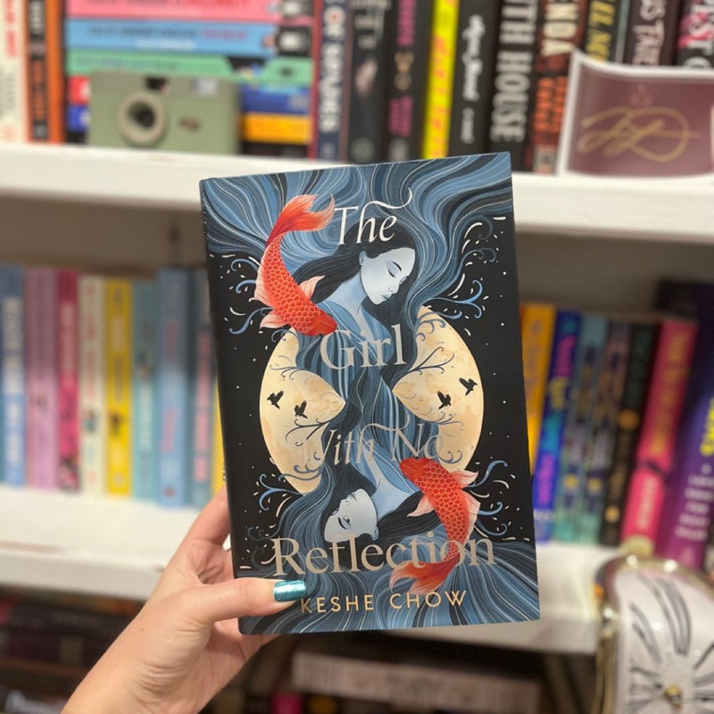 The Girl with No Reflection