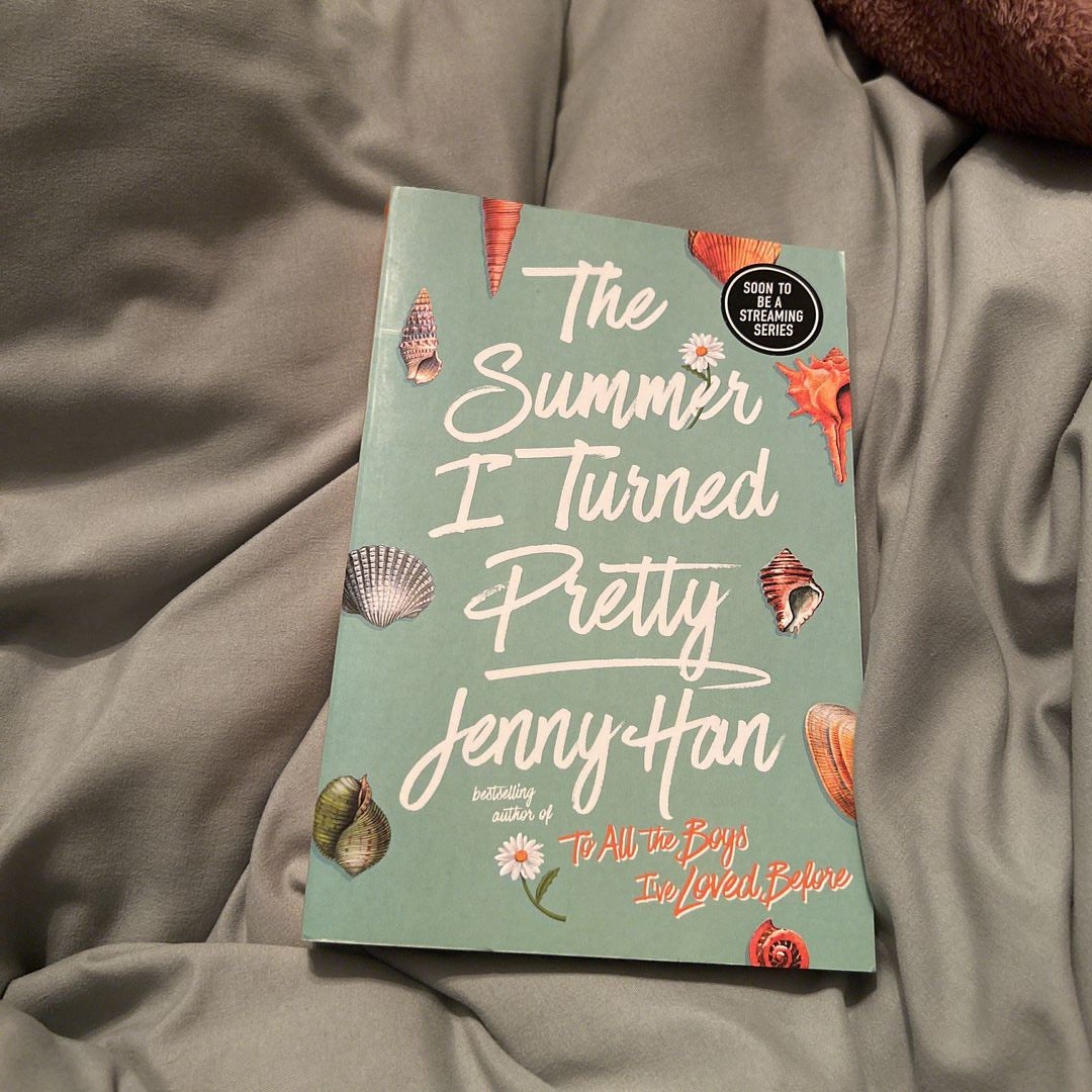 The Summer I Turned Pretty by Jenny Han, Paperback