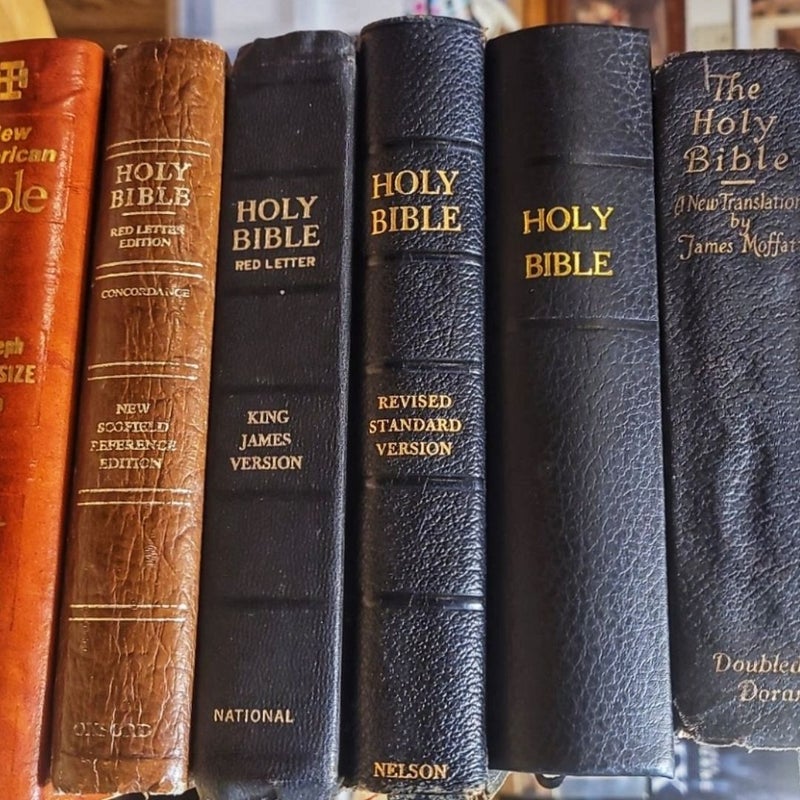 6 bibles. Some very old, vintage 