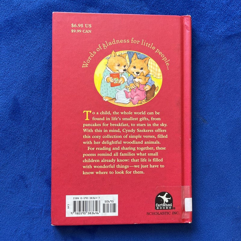 A Small Child's Book of Cozy Poems