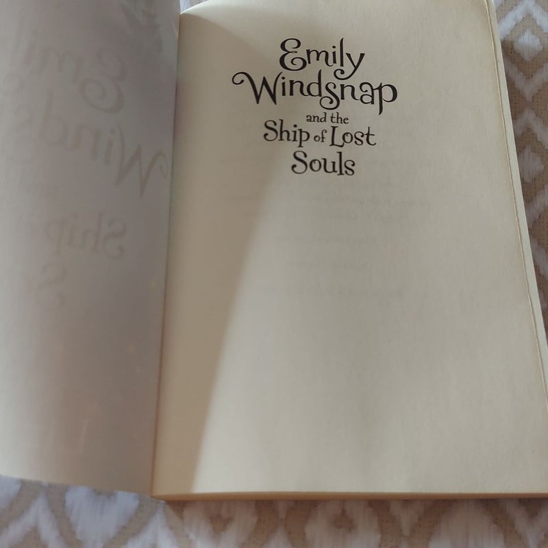 Emily Windsnap and the Ship of Lost Souls