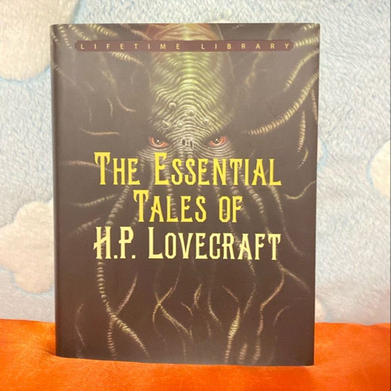 The Essential Tales of H.P. Lovecraft