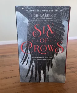 Six of Crows by Leigh Bardugo Paperback first edition book OOP