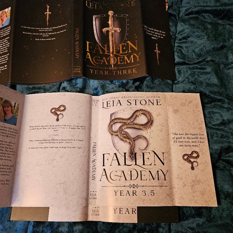 Fallen Academy special editions 