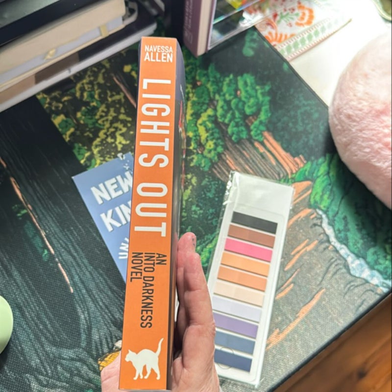 Lights Out PS book box edition 