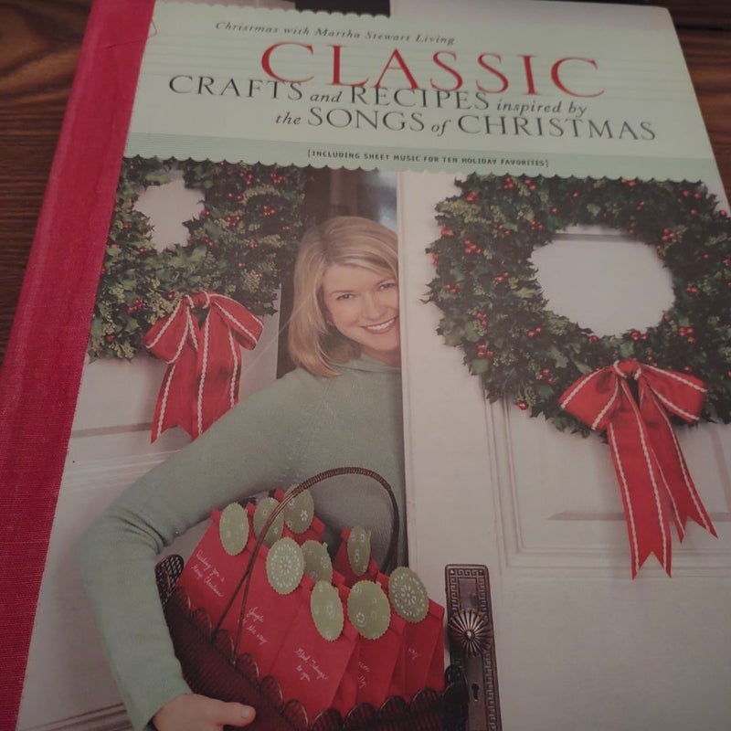 Classic Crafts and Recipes Inspired by the Songs of ChristmasV