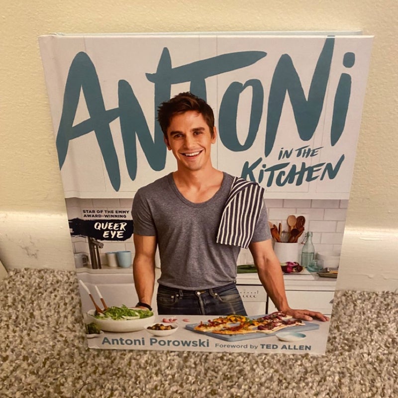 Antoni in on sale the kitchen