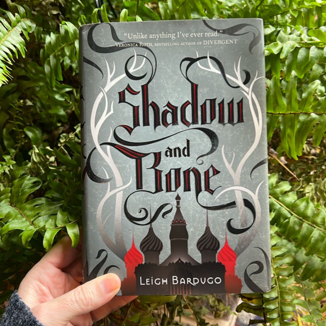 FIRST EDITION Shadow and Bone