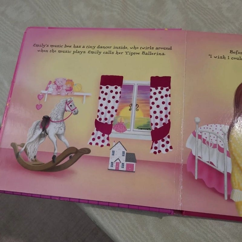 Tip-Toe Ballerina (Little Petals Board Books)