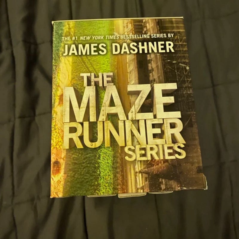 The Maze Runner Series Complete Collection Boxed Set (5-Book)