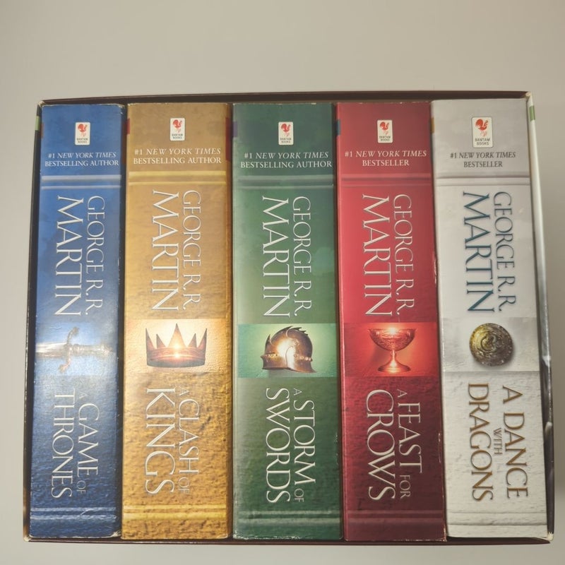 George R. R. Martin's a Game of Thrones 5-Book Boxed Set (Song of Ice and Fire Series)