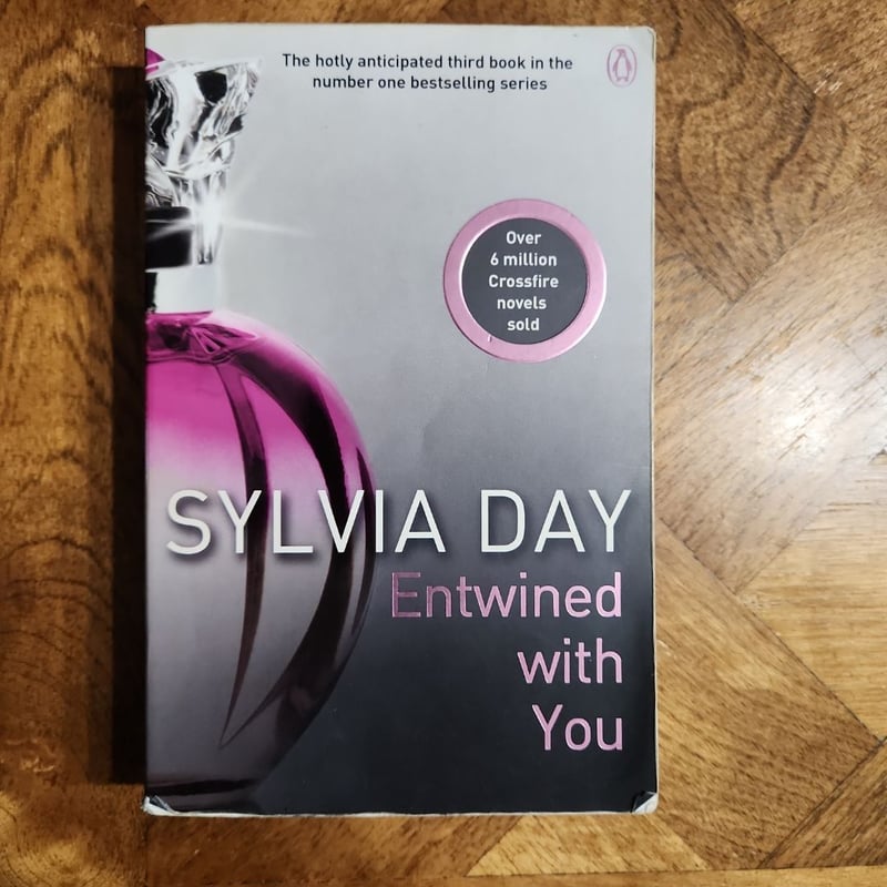 Entwined with You by Sylvia Day, Paperback | Pangobooks