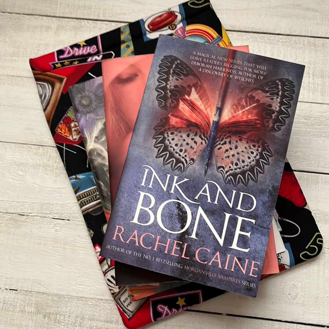 Ink and Bone (Great Library #1)