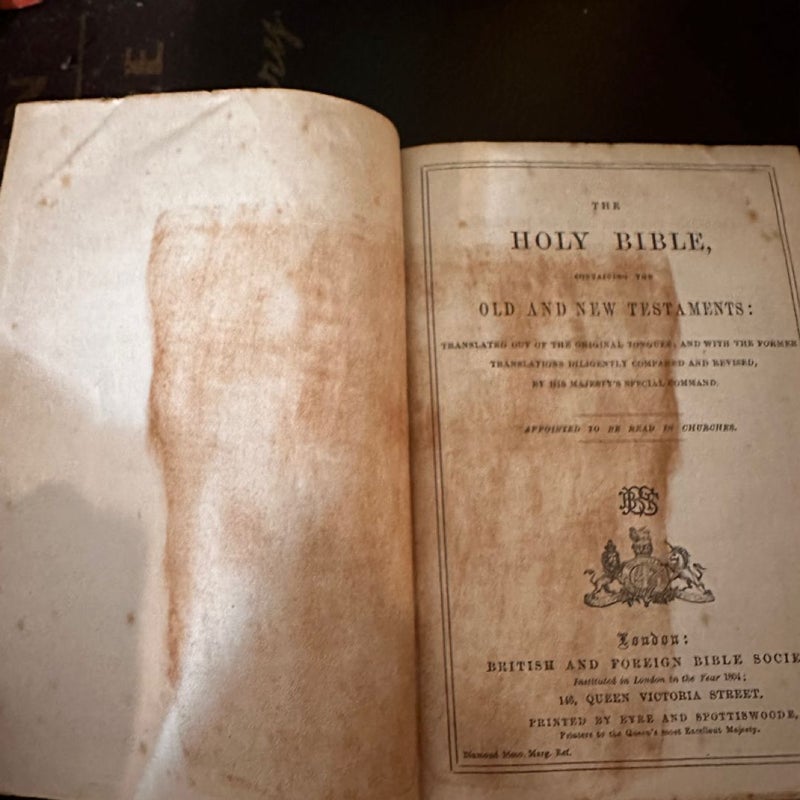 Holy bible 1804 Antique Clasp Hard Cover Book
